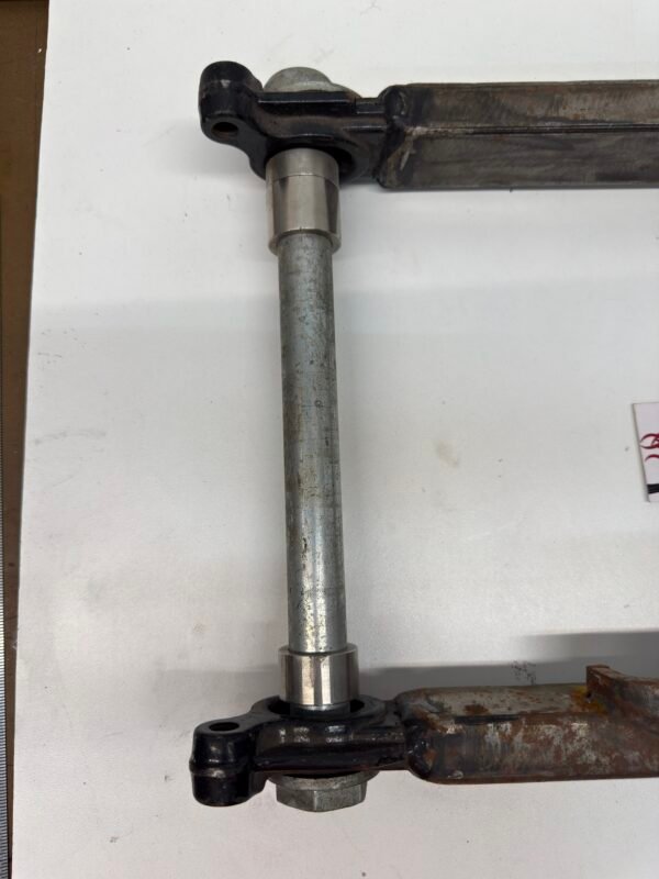 OEM Harley Swingarm Black Stretched 2" 45470-02 for 2002-08 Touring