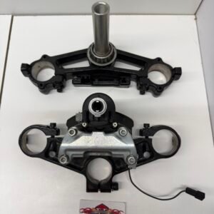 CH973 (1) OEM Harley Triple Trees with Riser, Top Clamp, Ignition for 14-2023 Touring
