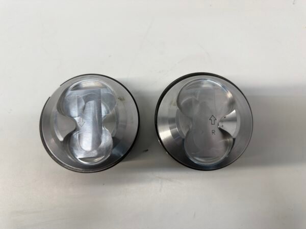 CH1064 (5) Screamin' Eagle Arias Pistons 22426-00A, 22427-00A 99-06 Harley Twin Cam
