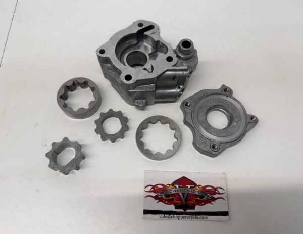 OEM Harley Oil Pump 62400240, 62400244 20-26 M8 Milwaukee 8
