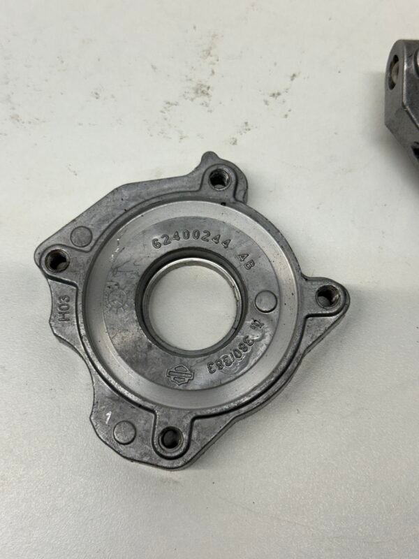 OEM Harley Oil Pump 62400240, 62400244 20-26 M8 Milwaukee 8