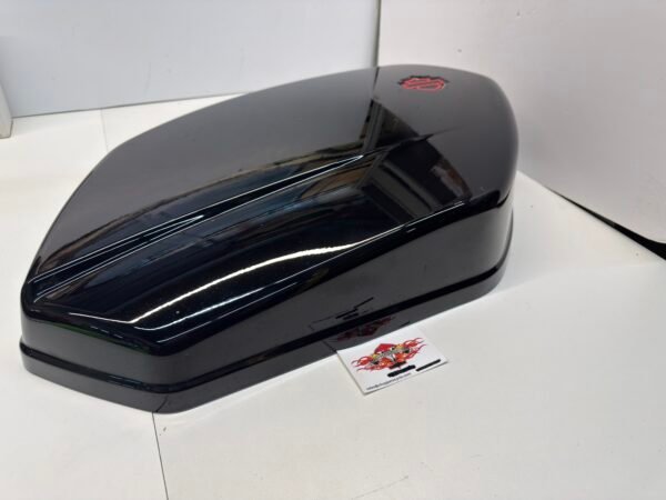 CH1237 (2) OEM Harley Right Saddlebag Lid Cover 90202768 for 2018-2024 Softail FLSB, FXLR , FXLRS