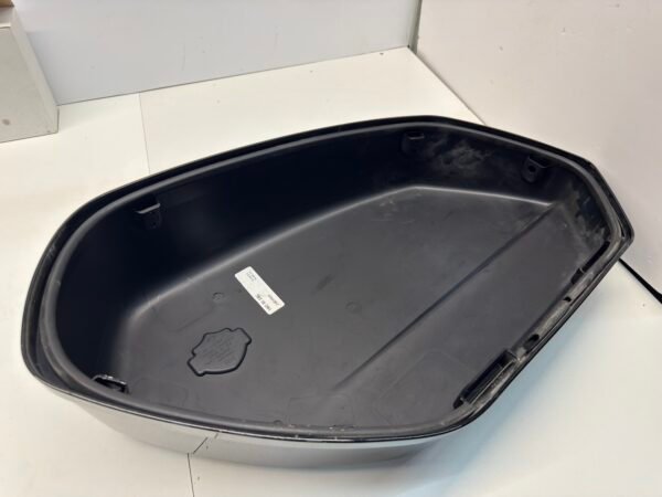 CH1237 (4) OEM Harley Right Saddlebag Lid Cover 90202768 for 2018-2024 Softail FLSB, FXLR , FXLRS