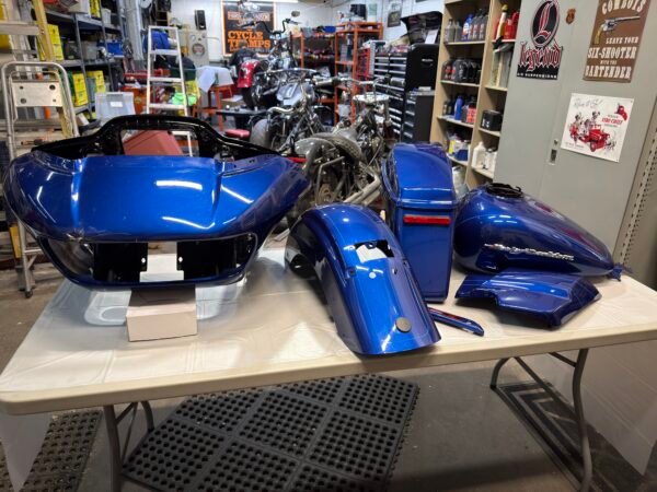 CH1116 (1) Harley Paint Set Body Kit for 09-23 Road Glide Special