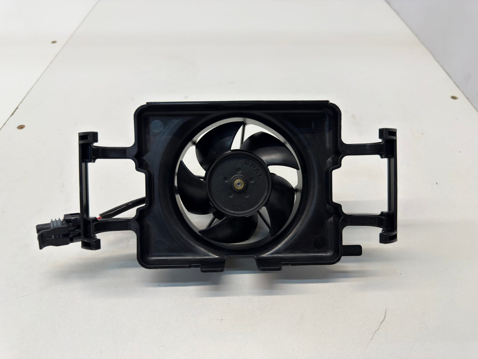 Harley SPAL Milwaukee-Eight Oil Cooler Fan 26800195 17-up Touring - Image 2
