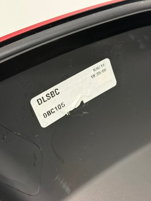 CH1343 (3) OEM Harley Saddlebag Lid Left Red 90200413 for 14-22 Touring