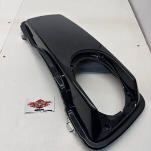 OEM Harley Saddlebag Lid Left  90200609DLE for 12-13 Touring CVO FLHXSE