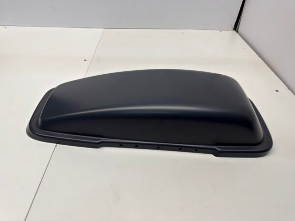 OEM Harley Saddlebag Lid Right 90200010BDK, 90200469 for 12-16 Dyna FLD