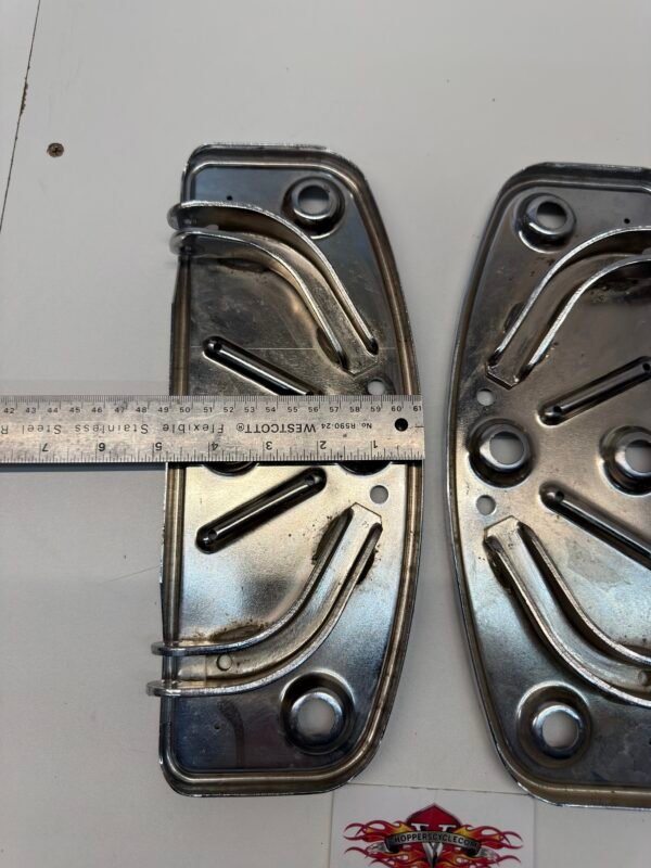 OEM Harley Ergonomic Forward Footboard kit 50409-04 for 02-later Touring