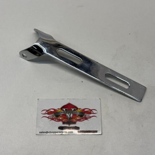 1-3/4″ Universal Solo Seat Nose Bracket for Harley